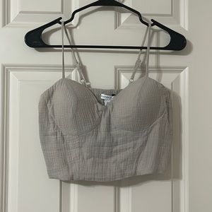 Grey / beige crop top